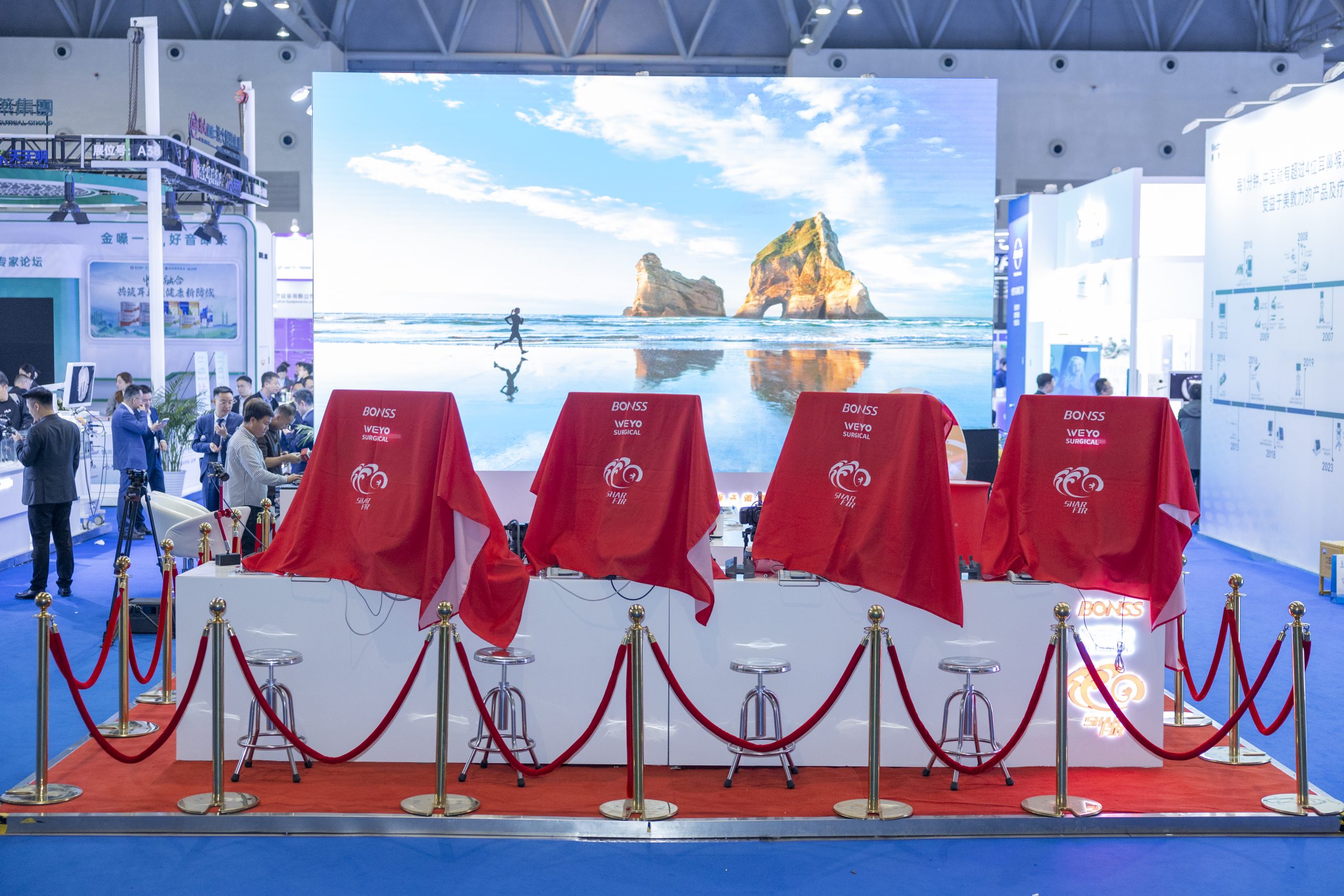 CSOHNS 2025 | 无右微创助力“旋风时刻” 48 位专家竞技，闪耀中华医学会耳鼻咽喉头颈外科学术会议!